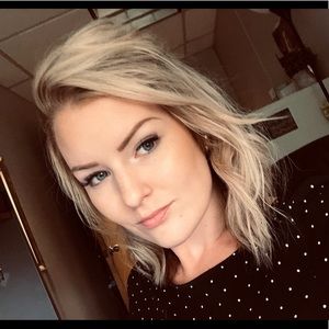 Meet your Posher, Alanna